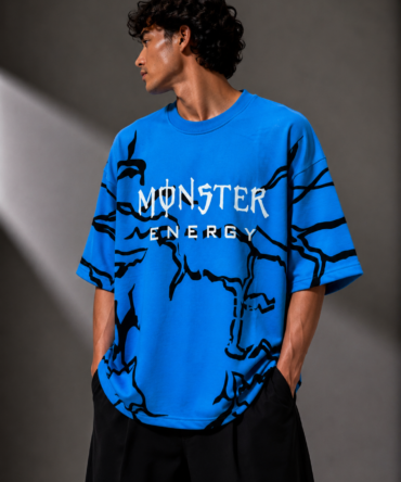 Monster  print baggy t shirt